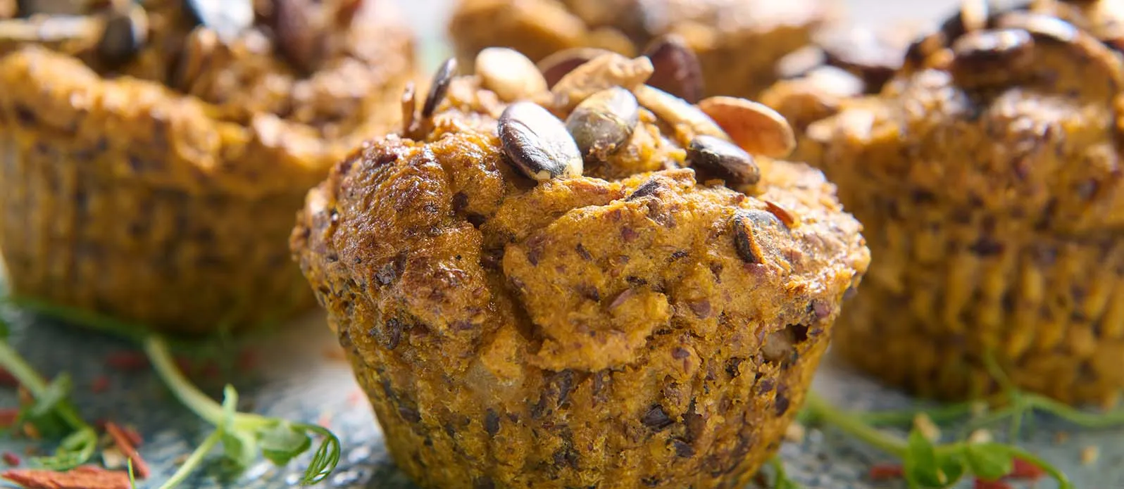 Muffiny z batátů se špenátem a olivami