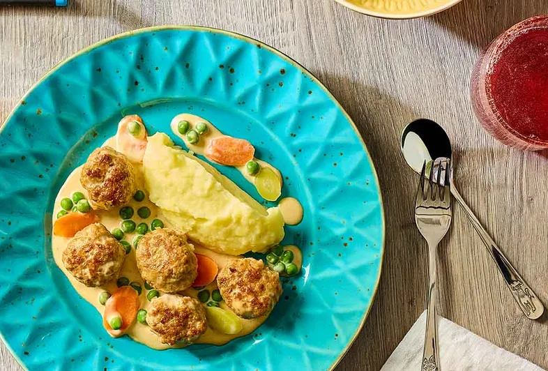 Zapékané masové kuličky s bramborovou kaší