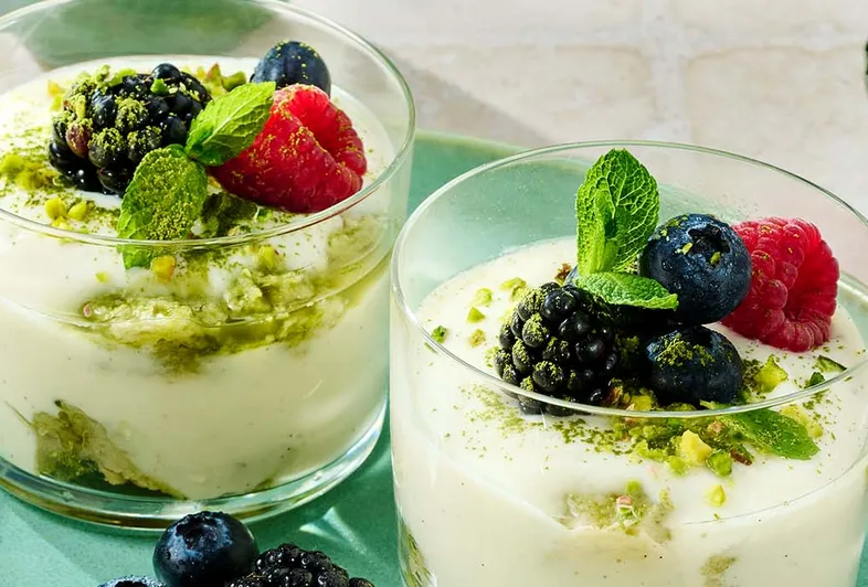 Veganské tiramisu s matchou a tamari